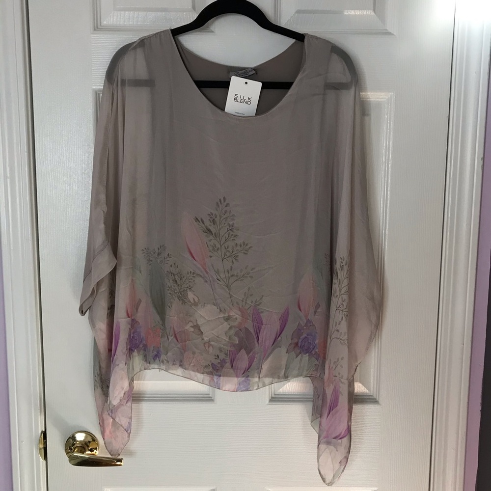 🆕 Silk sheer blouse